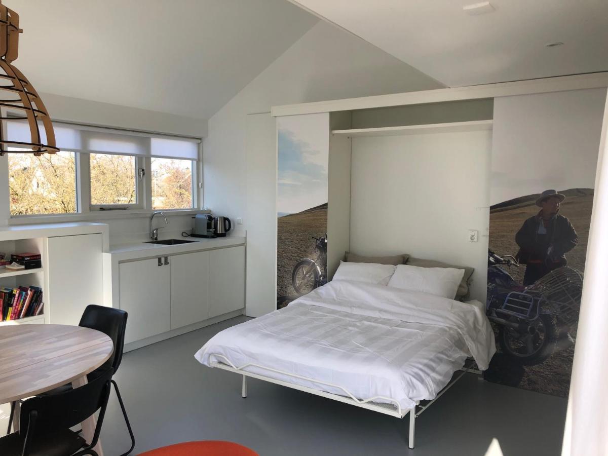 Loft Bed And Breakfast Grou Zewnętrze zdjęcie