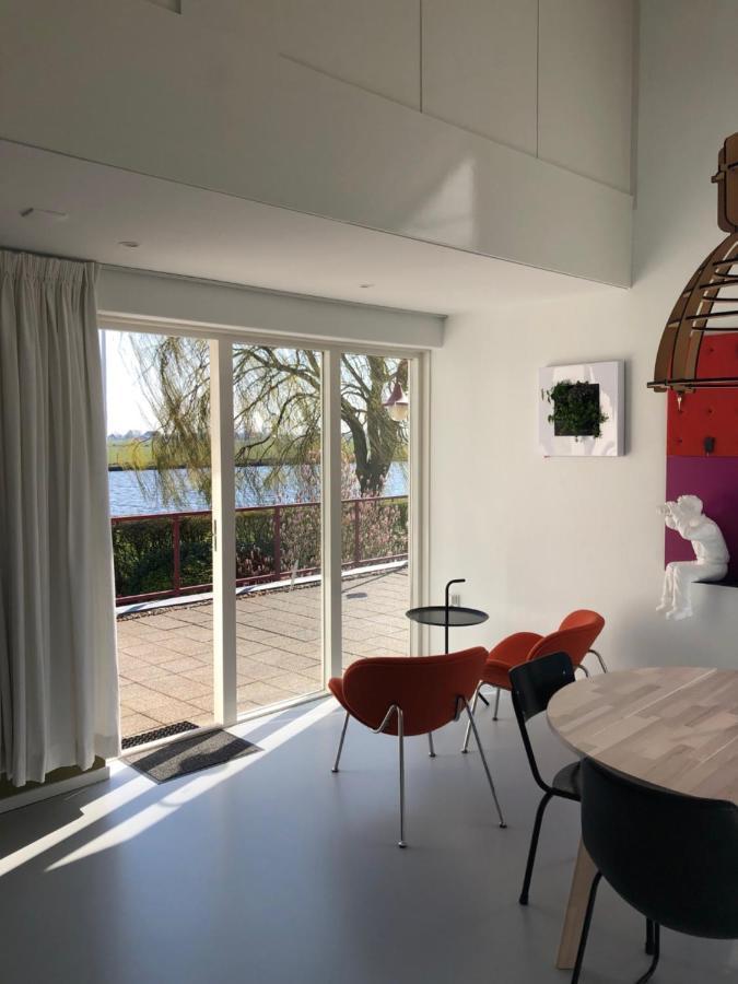 Loft Bed And Breakfast Grou Zewnętrze zdjęcie
